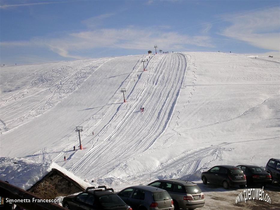 08 LE PISTE DA DISCESA DELL'AVARO.JPG